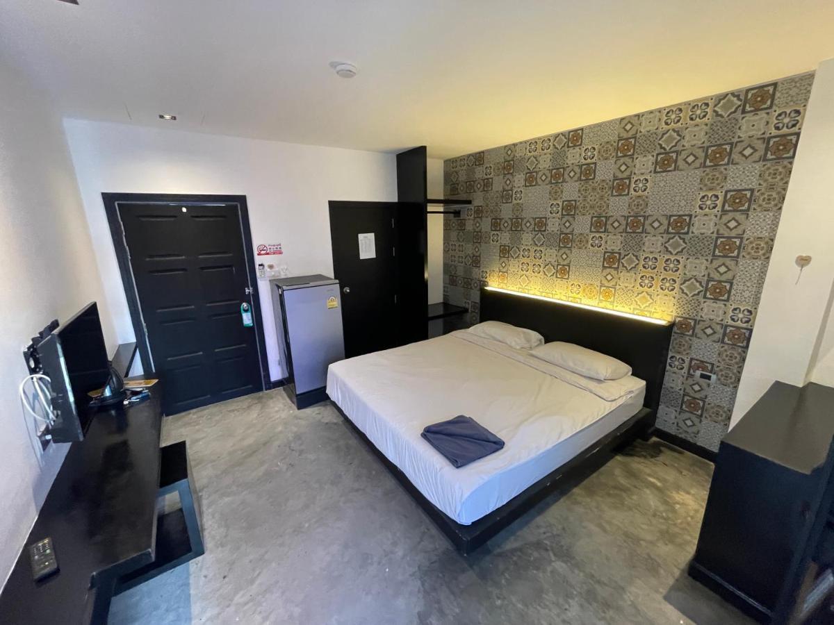 Cokoon Islanda Patong Hotel Экстерьер фото